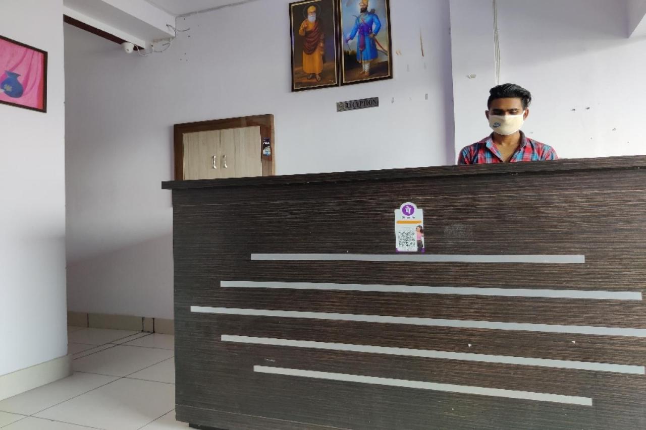 Oyo Hotel Laksh Kurukshetra Buitenkant foto